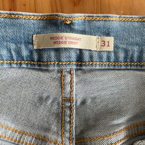 Levi’s Wedgie Straight - Picture 5 of 5